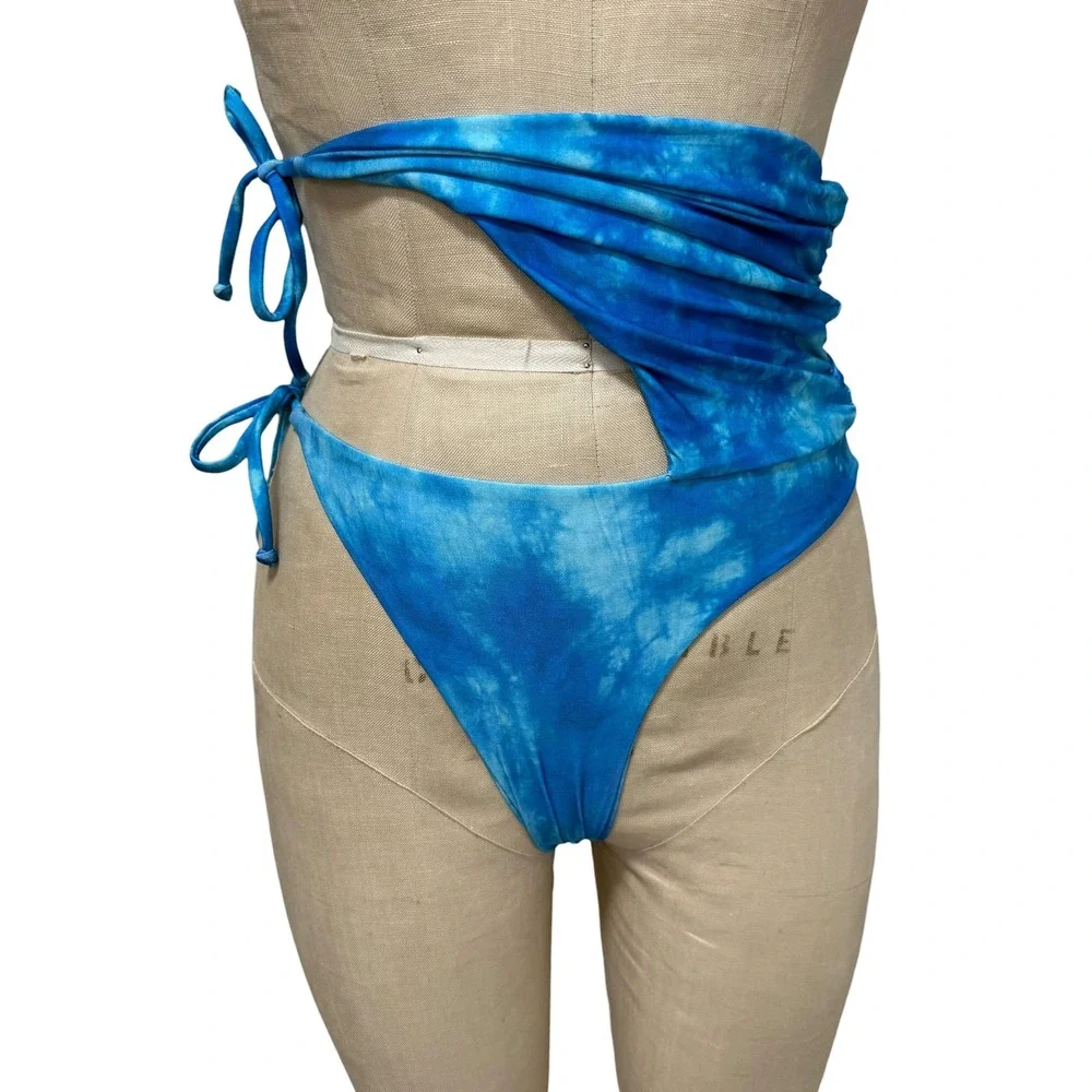 NEW Beach Bunny Bikini Bottoms Size L Blue Double Adjustable Wrap Scrunch Ties